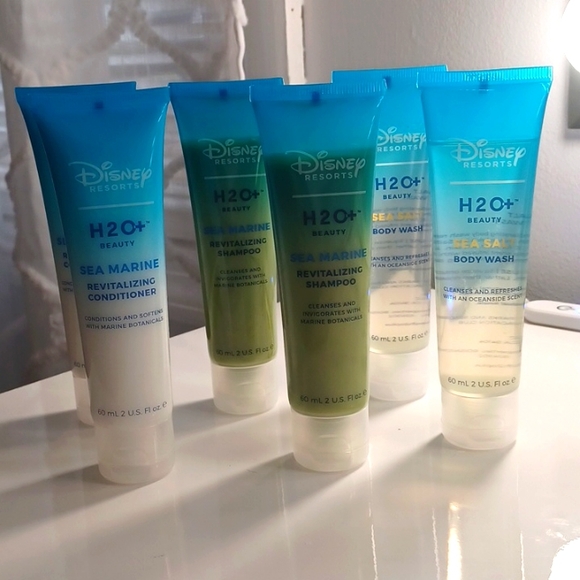 6pcs Disney H20 bundle - Picture 2 of 5